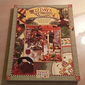 Book: "Debbie Mumm 12 Days of Christmas"